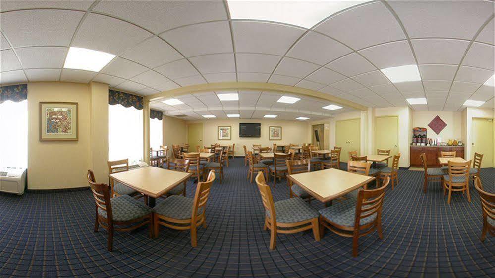 中洛锡安收费公路智选假日套房酒店 North Chesterfield 外观 照片
